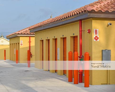 Source URL: https://cdnsc.rentcafe.com/dmslivecafe/3/1065995/1065995-1-2.jpg?width=-1&height=385&quality=80