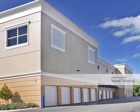 Source URL: https://cdnsc.rentcafe.com/dmslivecafe/3/1065997/1065997-1-2.jpg?width=-1&height=385&quality=80