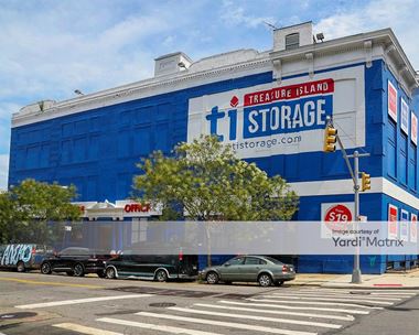 Image for CubeSmart Self Storage - 45 Clinton Avenue, Brooklyn, NY