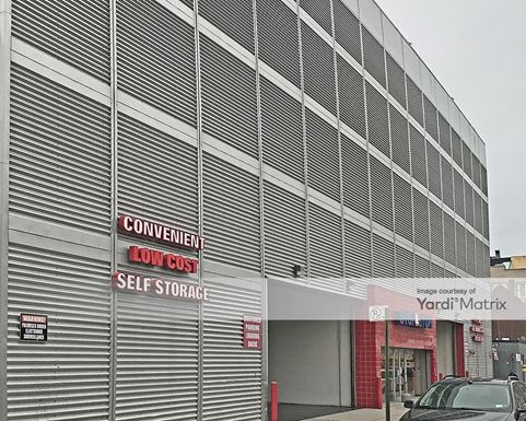 Source URL: https://cdnsc.rentcafe.com/dmslivecafe/3/1066029/1066029-1-2.jpg?width=-1&height=385&quality=80