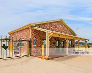 Storage Units for Rent available at 3313 South Expressway 281, Edinburg, TX 78542
