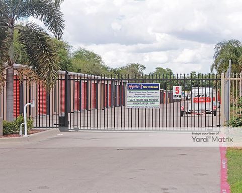 Source URL: https://cdnsc.rentcafe.com/dmslivecafe/3/1066047/1066047-1-5.jpg?width=-1&height=385&quality=80