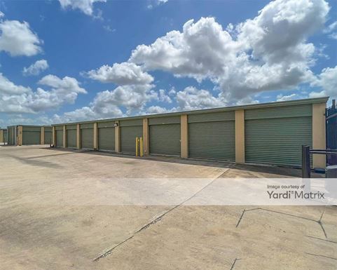 Source URL: https://cdnsc.rentcafe.com/dmslivecafe/3/1066054/1066054-1-2.jpg?width=-1&height=385&quality=80