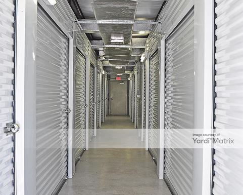 Source URL: https://cdnsc.rentcafe.com/dmslivecafe/3/1066054/1066054-1-5.jpg?width=-1&height=385&quality=80