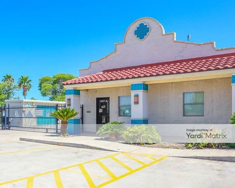 Source URL: https://cdnsc.rentcafe.com/dmslivecafe/3/1066058/1066058-1-3.jpg?width=-1&height=385&quality=80