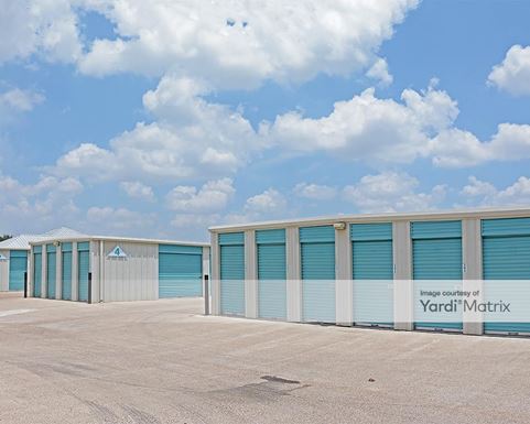 Source URL: https://cdnsc.rentcafe.com/dmslivecafe/3/1066063/1066063-1-3.jpg?width=-1&height=385&quality=80