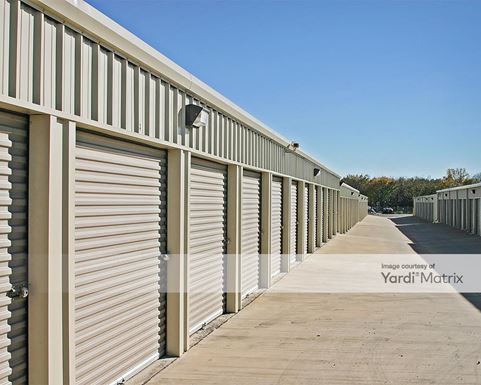 Source URL: https://cdnsc.rentcafe.com/dmslivecafe/3/1066114/1066114-1-5.jpg?width=-1&height=385&quality=80