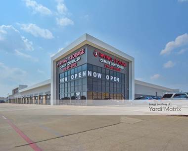Storage Units for Rent available at 555 West Airport Fwy, Irving, TX 75062