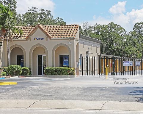 Source URL: https://cdnsc.rentcafe.com/dmslivecafe/3/1066128/1066128-1-4.jpg?width=-1&height=385&quality=80