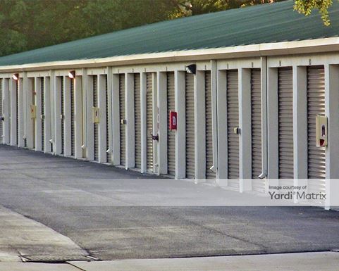 Source URL: https://cdnsc.rentcafe.com/dmslivecafe/3/1066141/1066141-1-4.jpg?width=-1&height=385&quality=80