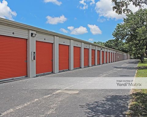 Source URL: https://cdnsc.rentcafe.com/dmslivecafe/3/1066142/1066142-1-4.jpg?width=-1&height=385&quality=80