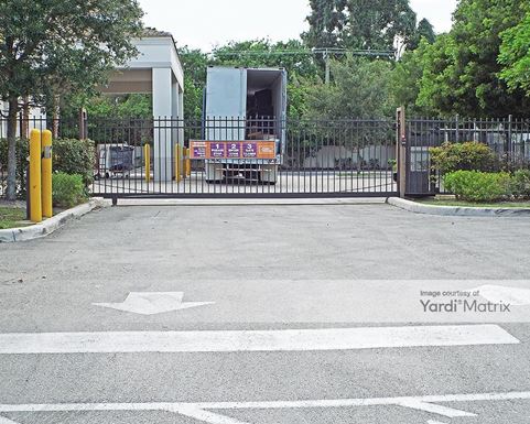 Source URL: https://cdnsc.rentcafe.com/dmslivecafe/3/1066153/1066153-1-2.jpg?width=-1&height=385&quality=80