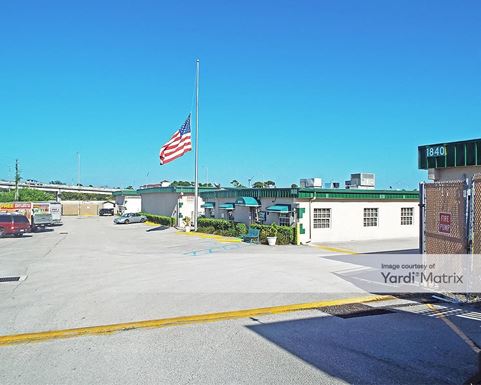 Source URL: https://cdnsc.rentcafe.com/dmslivecafe/3/1066158/1066158-1-5.jpg?width=-1&height=385&quality=80