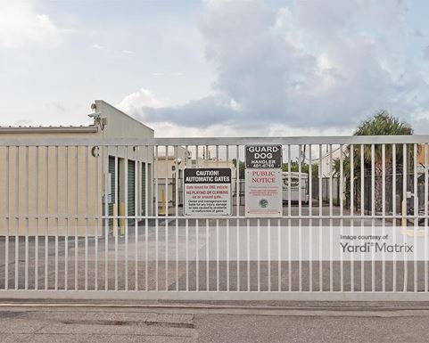 Source URL: https://cdnsc.rentcafe.com/dmslivecafe/3/1066162/1066162-1-3.jpg?width=-1&height=385&quality=80