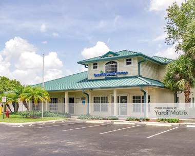 Storage Units for Rent available at 8135 Lake Worth Road, Lake Worth, FL 33467
