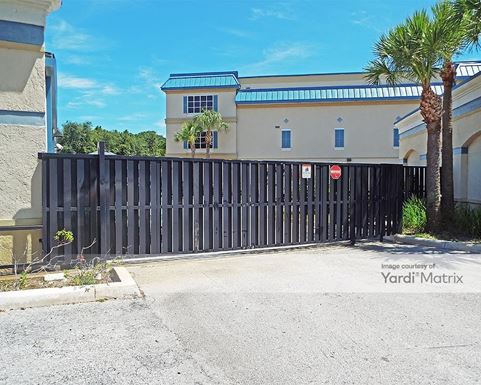 Source URL: https://cdnsc.rentcafe.com/dmslivecafe/3/1066174/1066174-1-5.jpg?width=-1&height=385&quality=80