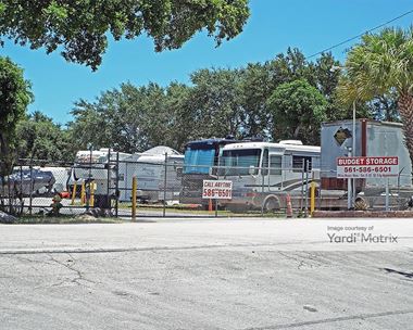 Storage Units for Rent available at 1842 2nd Avenue North, Lake Worth, FL 33461