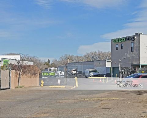 Source URL: https://cdnsc.rentcafe.com/dmslivecafe/3/1066200/1066200-1-2.jpg?width=-1&height=385&quality=80