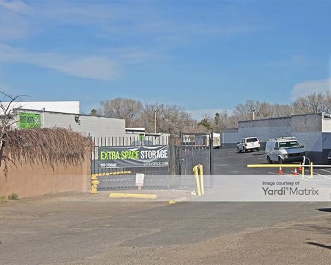 Source URL: https://cdnsc.rentcafe.com/dmslivecafe/3/1066200/1066200-1-3.jpg?width=-1&height=385&quality=80