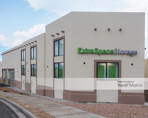 Source URL: https://cdnsc.rentcafe.com/dmslivecafe/3/1066230/1066230-1-4.jpg?width=-1&height=385&quality=80