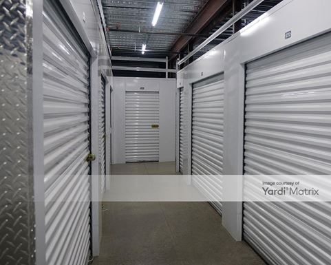 Source URL: https://cdnsc.rentcafe.com/dmslivecafe/3/1066231/1066231-1-4.jpg?width=-1&height=385&quality=80