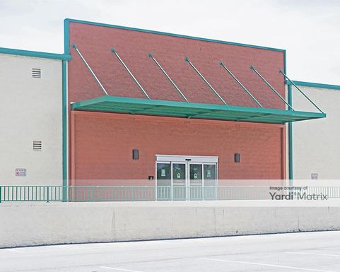 Source URL: https://cdnsc.rentcafe.com/dmslivecafe/3/1066237/1066237-1-4.jpg?width=-1&height=385&quality=80