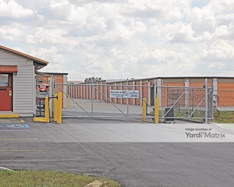 Source URL: https://cdnsc.rentcafe.com/dmslivecafe/3/1066238/1066238-1-4.jpg?width=-1&height=385&quality=80