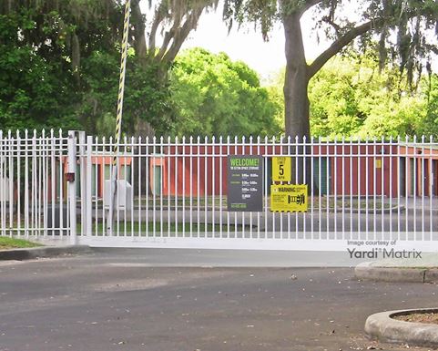 Source URL: https://cdnsc.rentcafe.com/dmslivecafe/3/1066239/1066239-1-3.jpg?width=-1&height=385&quality=80