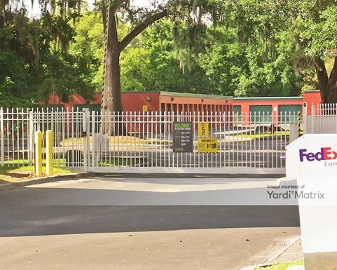 Source URL: https://cdnsc.rentcafe.com/dmslivecafe/3/1066239/1066239-1-4.jpg?width=-1&height=385&quality=80