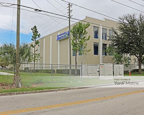 Source URL: https://cdnsc.rentcafe.com/dmslivecafe/3/1066260/1066260-1-4.jpg?width=-1&height=385&quality=80