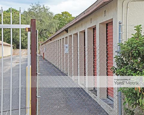 Source URL: https://cdnsc.rentcafe.com/dmslivecafe/3/1066284/1066284-1-5.jpg?width=-1&height=385&quality=80