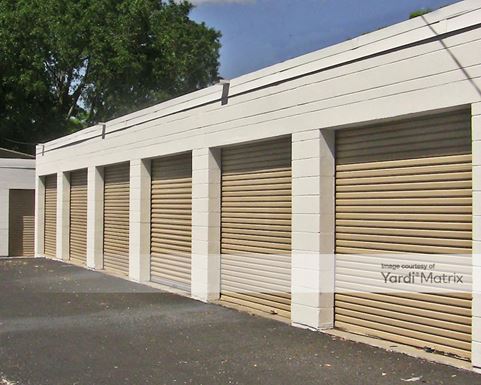 Source URL: https://cdnsc.rentcafe.com/dmslivecafe/3/1066293/1066293-1-3.jpg?width=-1&height=385&quality=80