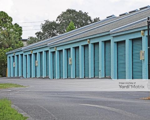 Source URL: https://cdnsc.rentcafe.com/dmslivecafe/3/1066294/1066294-1-5.jpg?width=-1&height=385&quality=80