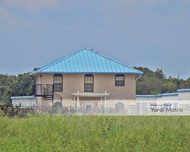 Storage Units for Rent available at 700 Highway 17, Eagle Lake, FL 33839