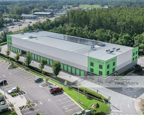 Source URL: https://cdnsc.rentcafe.com/dmslivecafe/3/1066311/1066311-1-5.jpg?width=-1&height=385&quality=80