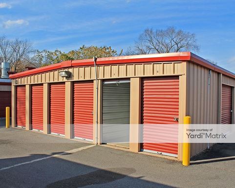 Source URL: https://cdnsc.rentcafe.com/dmslivecafe/3/1066341/1066341-1-3.jpg?width=-1&height=385&quality=80