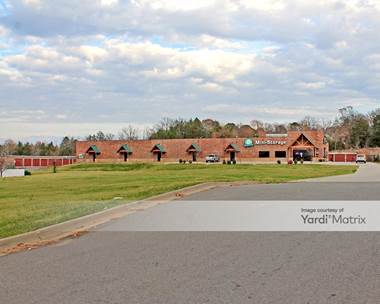 Storage Units for Rent available at 760 South Hogan Lane, Conway, AR 72034