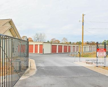 Storage Units for Rent available at 1705 AR-5 North, Benton, AR 72019