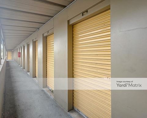 Source URL: https://cdnsc.rentcafe.com/dmslivecafe/3/1066348/1066348-1-2.jpg?width=-1&height=385&quality=80