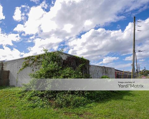 Source URL: https://cdnsc.rentcafe.com/dmslivecafe/3/1066388/1066388-1-3.jpg?width=-1&height=385&quality=80