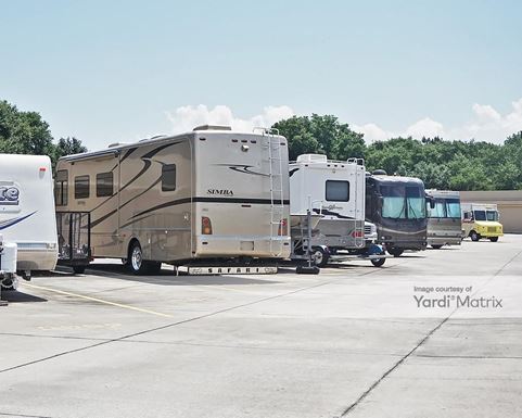 Source URL: https://cdnsc.rentcafe.com/dmslivecafe/3/1066394/1066394-1-6.jpg?width=-1&height=385&quality=80