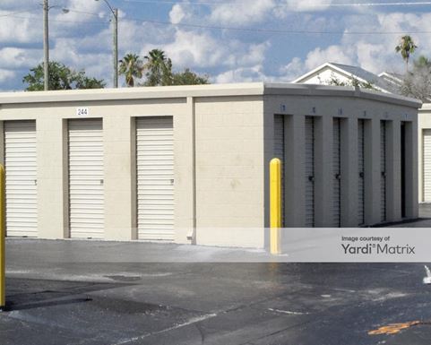 Source URL: https://cdnsc.rentcafe.com/dmslivecafe/3/1066395/1066395-1-6.jpg?width=-1&height=385&quality=80