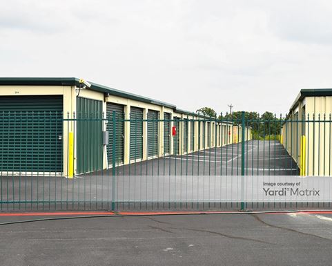 Source URL: https://cdnsc.rentcafe.com/dmslivecafe/3/1066401/1066401-1-2.jpg?width=-1&height=385&quality=80