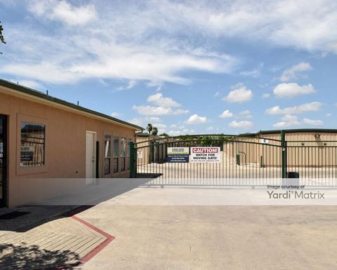 Source URL: https://cdnsc.rentcafe.com/dmslivecafe/3/1066402/1066402-1-2.jpg?width=-1&height=385&quality=80