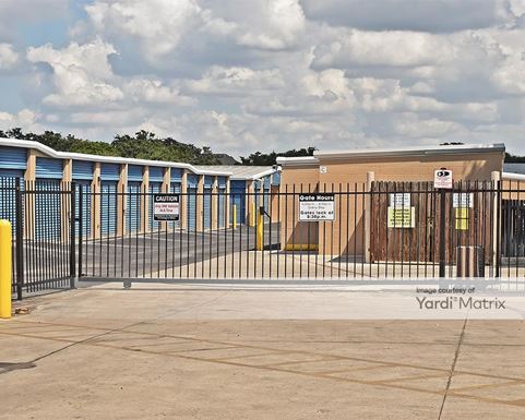 Source URL: https://cdnsc.rentcafe.com/dmslivecafe/3/1066403/1066403-1-5.jpg?width=-1&height=385&quality=80