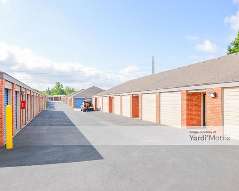 Source URL: https://cdnsc.rentcafe.com/dmslivecafe/3/1066406/1066406-1-5.jpg?width=-1&height=385&quality=80