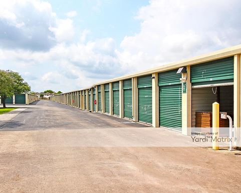 Source URL: https://cdnsc.rentcafe.com/dmslivecafe/3/1066415/1066415-1-3.jpg?width=-1&height=385&quality=80