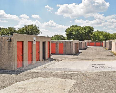 Source URL: https://cdnsc.rentcafe.com/dmslivecafe/3/1066420/1066420-1-4.jpg?width=-1&height=385&quality=80