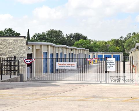 Source URL: https://cdnsc.rentcafe.com/dmslivecafe/3/1066421/1066421-1-2.jpg?width=-1&height=385&quality=80