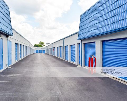 Source URL: https://cdnsc.rentcafe.com/dmslivecafe/3/1066422/1066422-1-4.jpg?width=-1&height=385&quality=80